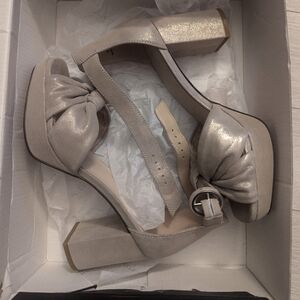 Metallic suede platform Pelle Moda Anesa heels - worn once!